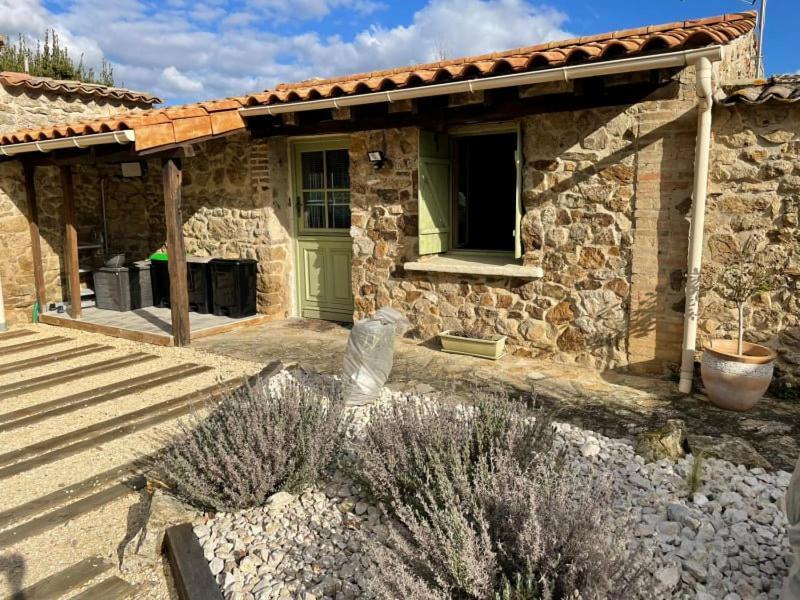 Domaine Saint Claude - Gite , Chambres D'Hotes & Hebergement Insolite Malleval Luaran gambar