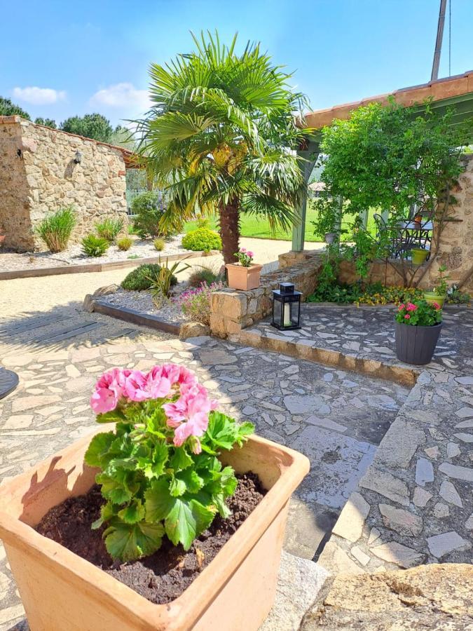 Domaine Saint Claude - Gite , Chambres D'Hotes & Hebergement Insolite Malleval Luaran gambar