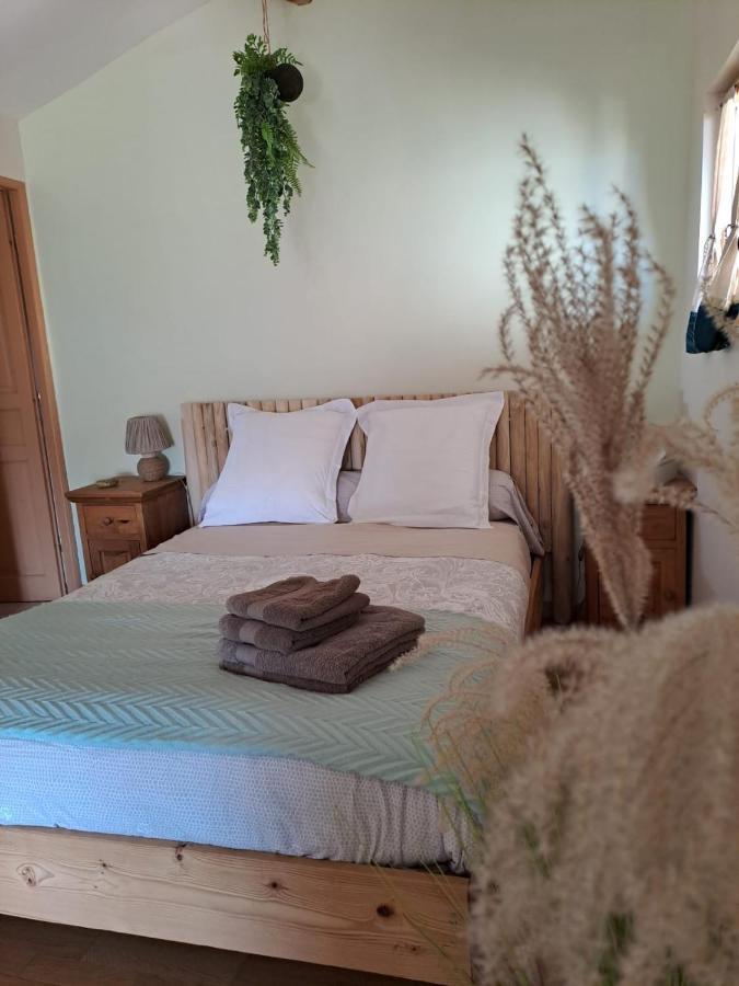 Domaine Saint Claude - Gite , Chambres D'Hotes & Hebergement Insolite Malleval Luaran gambar