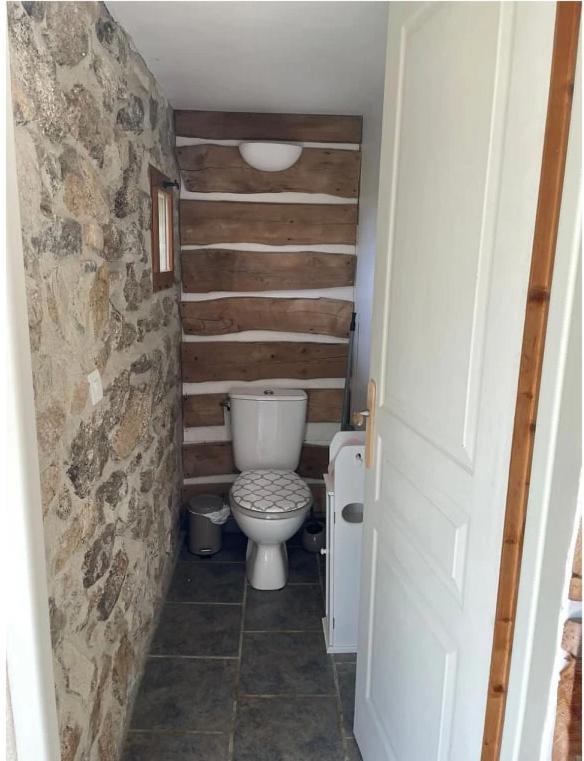 Domaine Saint Claude - Gite , Chambres D'Hotes & Hebergement Insolite Malleval Luaran gambar